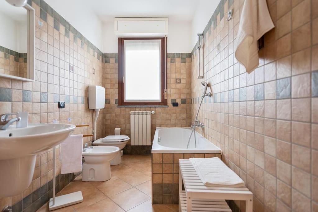 Attico Vicino Milano, Mxp, Rho Fiera Apartamento Busto Arsizio Exterior foto