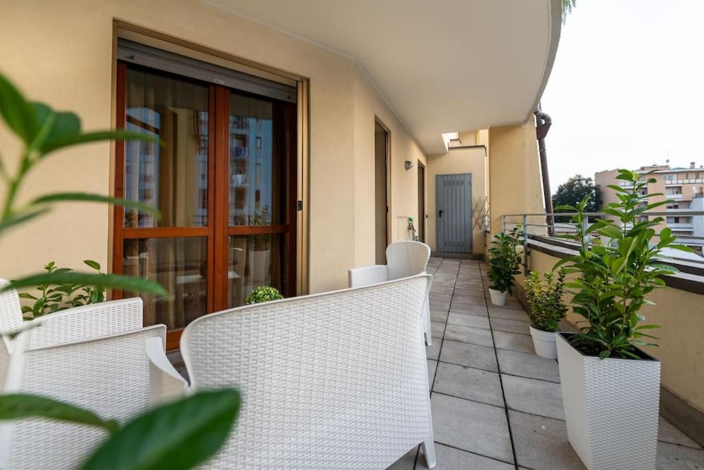 Attico Vicino Milano, Mxp, Rho Fiera Apartamento Busto Arsizio Exterior foto