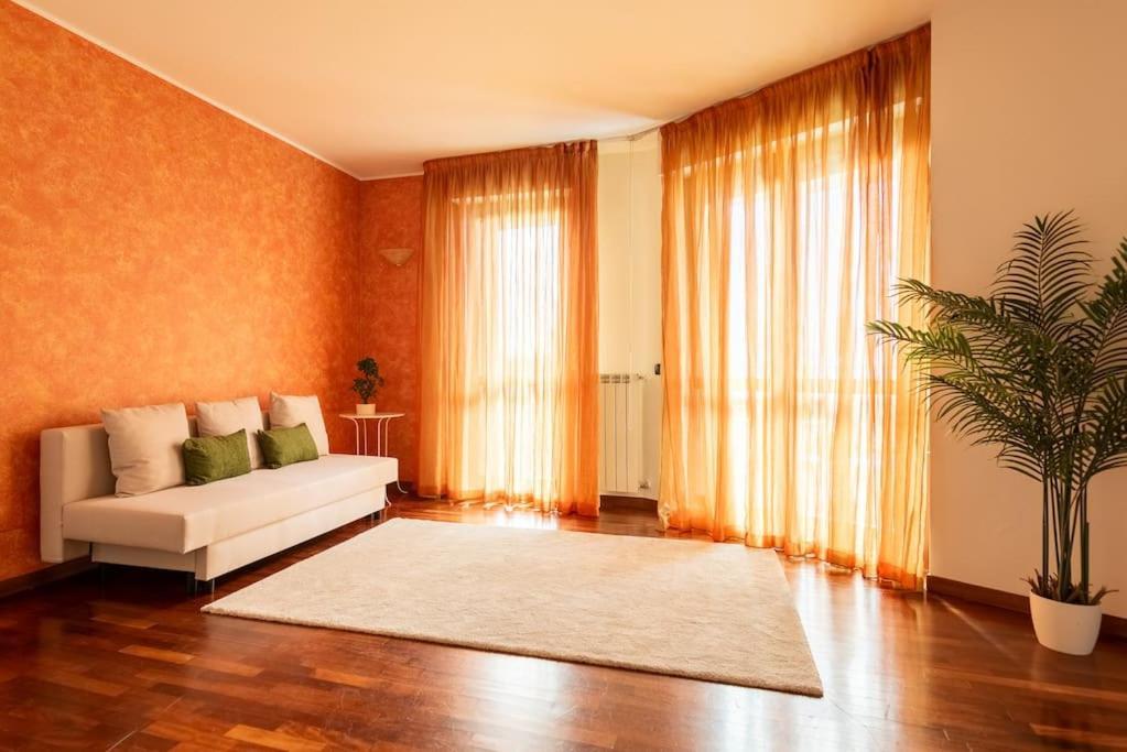 Attico Vicino Milano, Mxp, Rho Fiera Apartamento Busto Arsizio Exterior foto